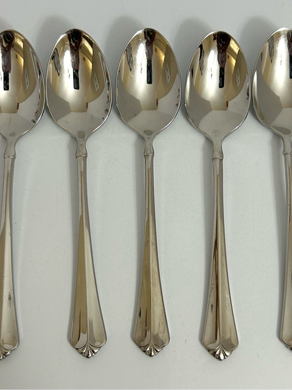 Oneida Juilliard Teaspoons Heirloom Cube Flatware lot of 5